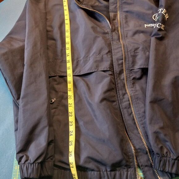 Cutter and Buck XL men's light jacket - Picture 7 of 9